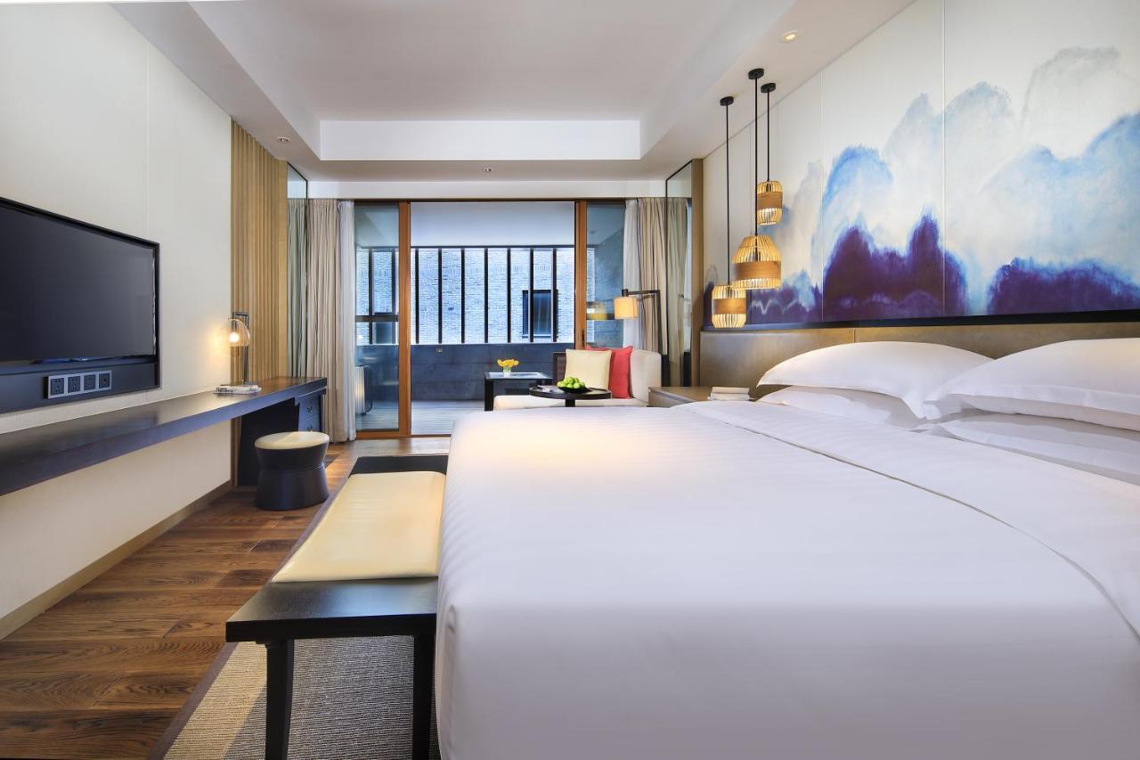 Yangshuo West Street Hotel Bagian luar foto