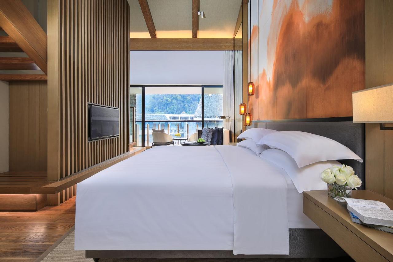 Yangshuo West Street Hotel Bagian luar foto